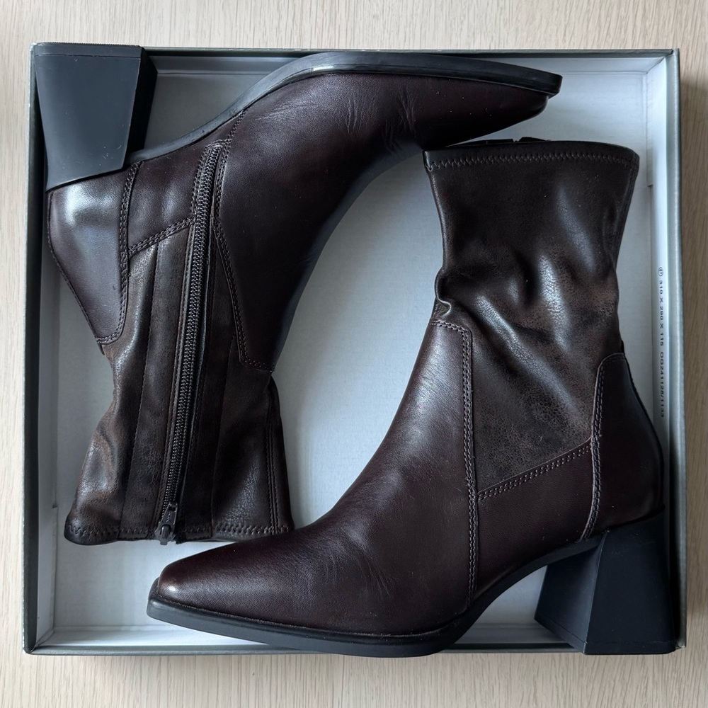 NEW in Box: Vagabond Hedda Brown Leather Boots - Size 36